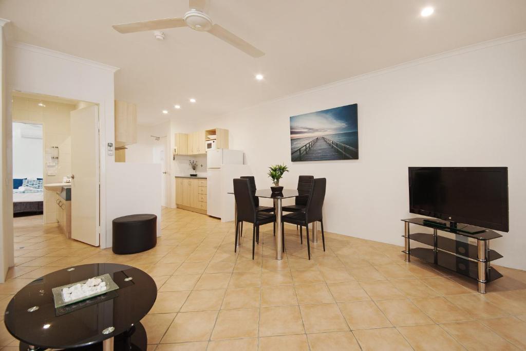 Marlin Waters Beachfront Apartments Palm Cove Quarto foto